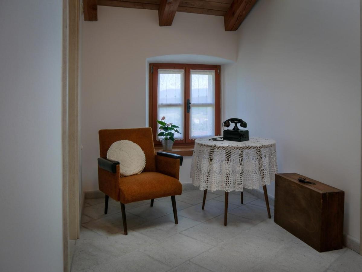 Apartmaji In Sobe Odlicna Hisa