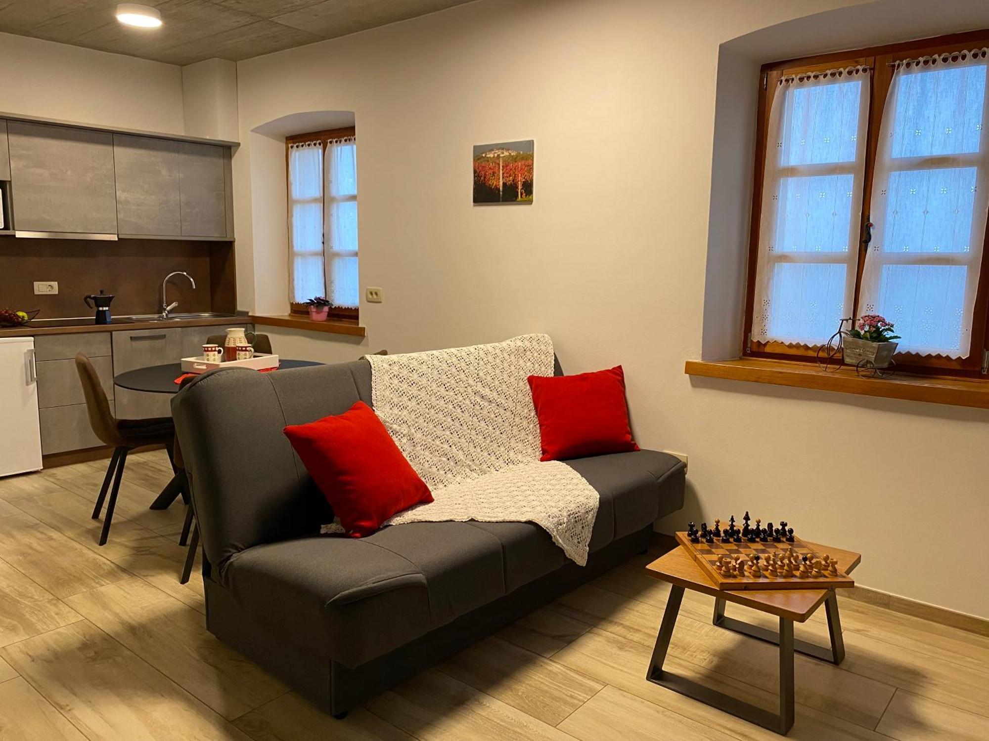 Appartement Apartmaji In Sobe Odlicna Hisa *